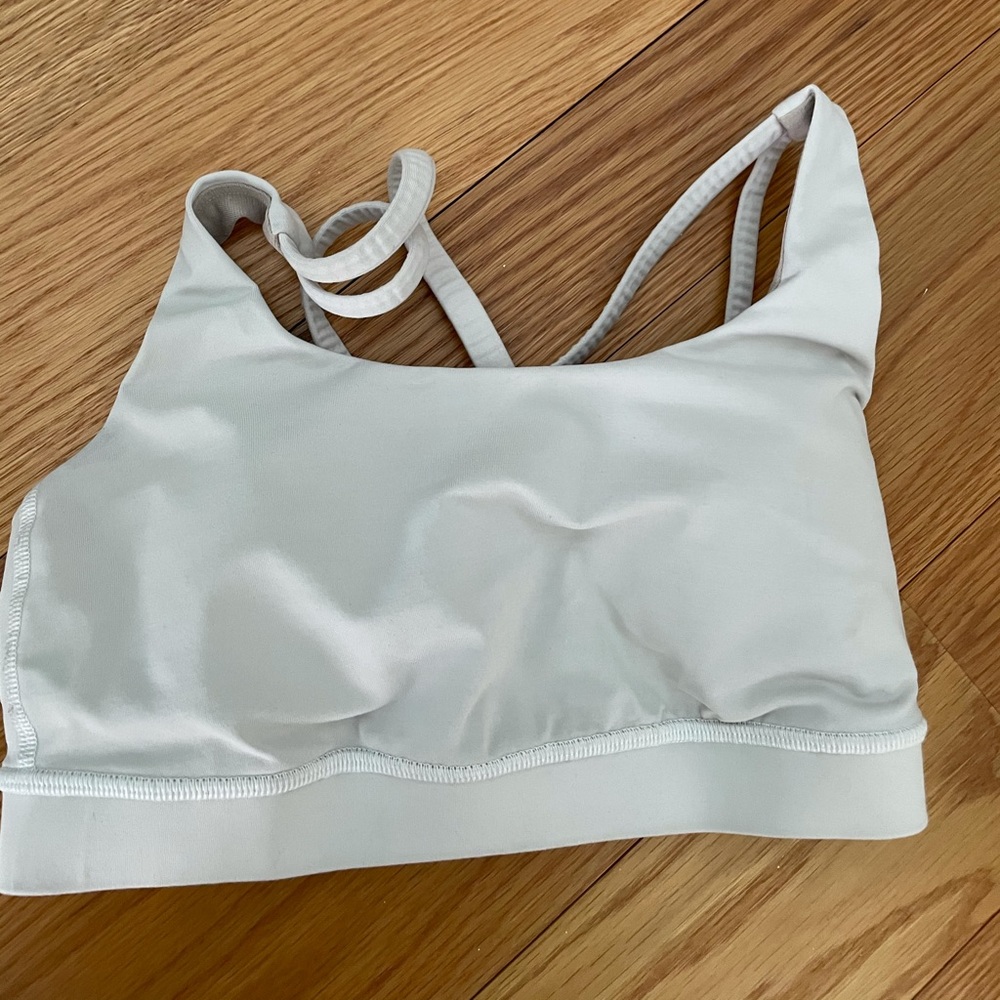 Lululemon sports bra - Picture 2 of 3